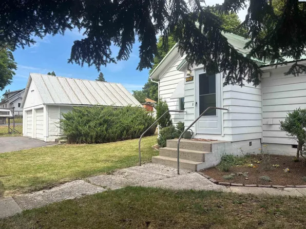 310 S Culton St, Palouse, WA 99161