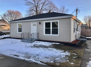 1301 Shoreland Dr, Racine, WI 53402