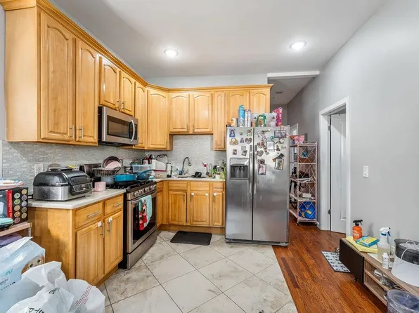 35 Lexington Avenue image 24 of 30