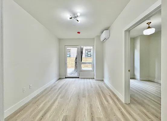 Rented by Arche Nest LLC | media 14