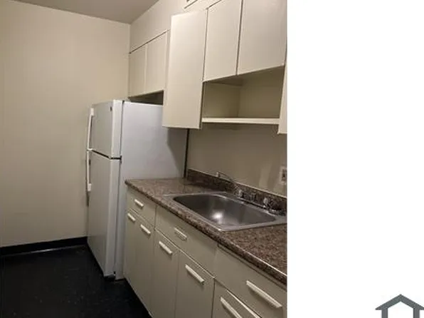 1110 Kendis Cir #0, Youngstown, OH 44505