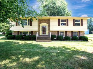 1694 Cush Ln, Coshocton, OH 43812