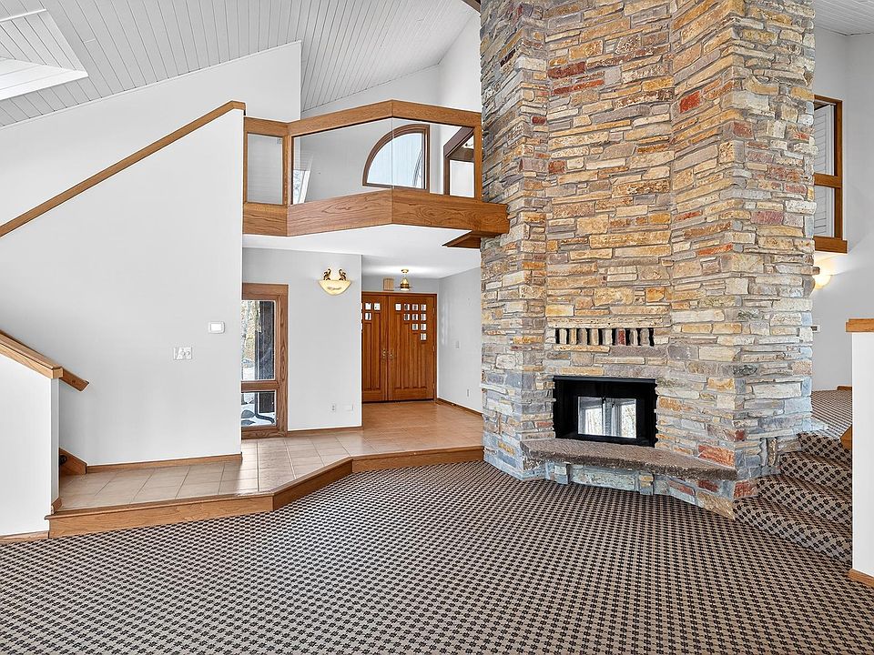 9208 Yukon Ave S, Bloomington, MN 55438 | Zillow