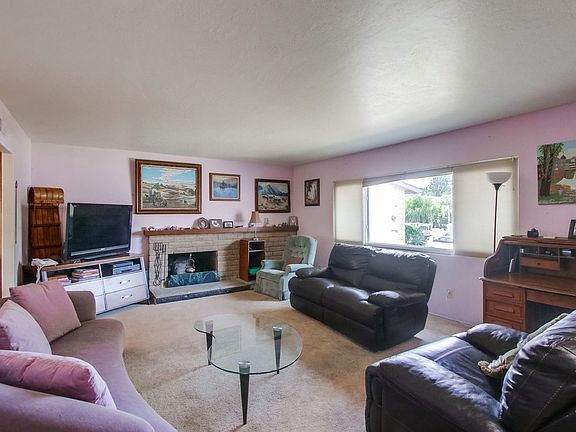 2nd image of 7059 Rock Manor Dr