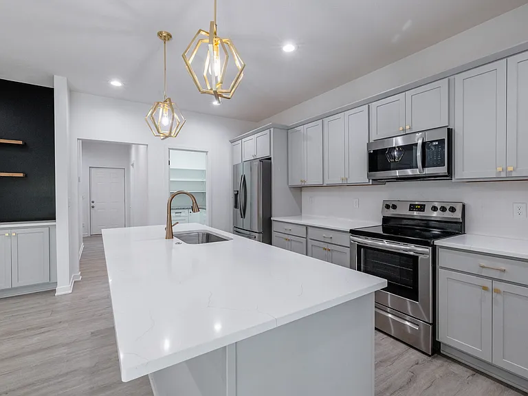 6204 Franciscan Dr — Photo 10