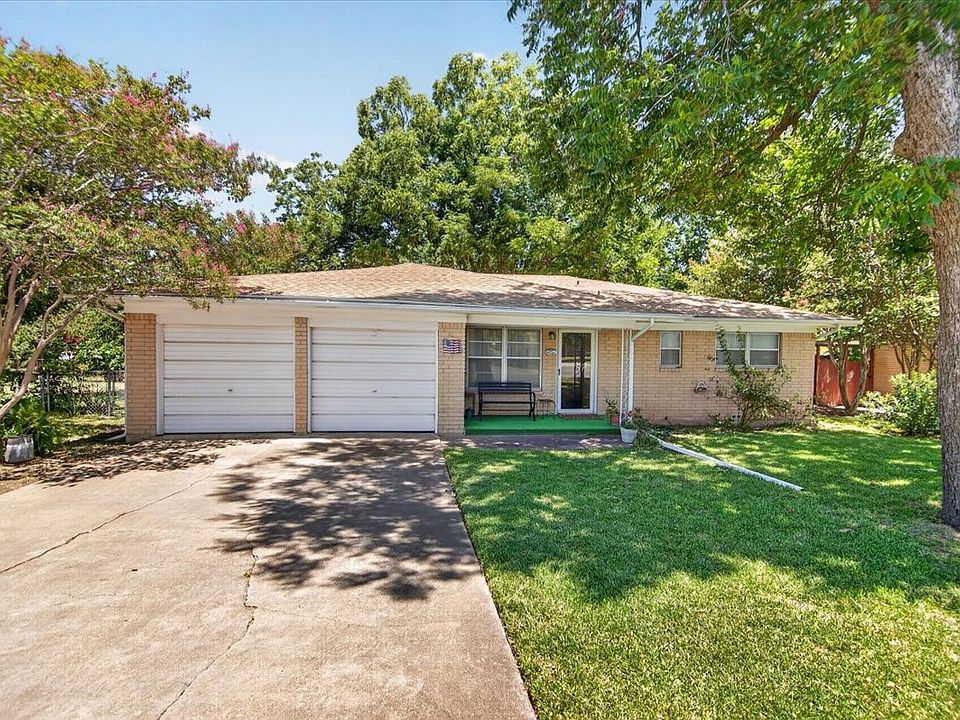 1st image of 307 Estates Dr
