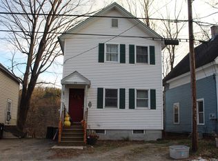 55 High St, Hinsdale, NH 03451