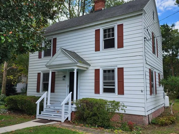 15190 King St, Belle Haven, VA 23306