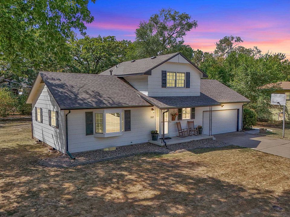 1st image of 107 Brookside Dr