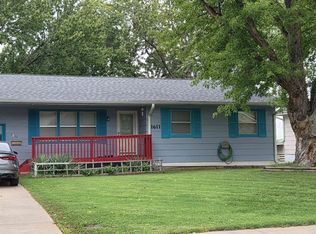 1611 N 9th St, Beatrice, NE 68310