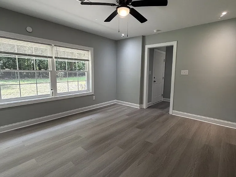 721 Hooker Rd — Photo 19