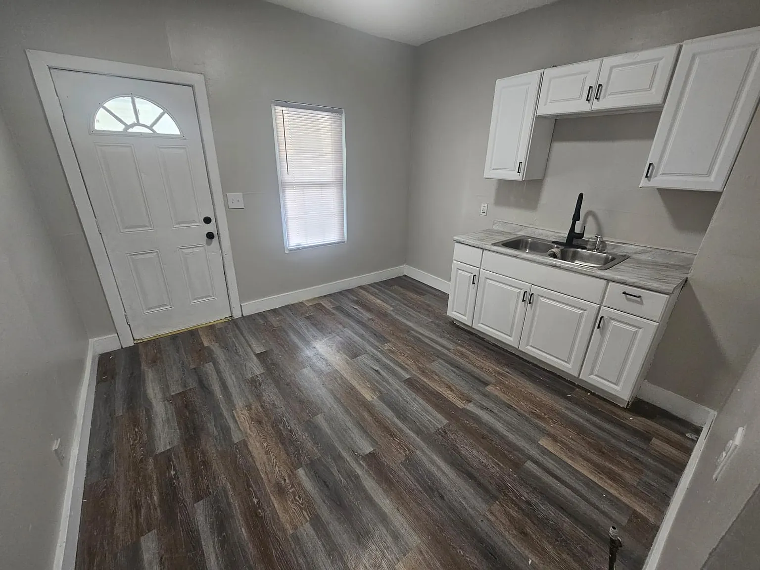 1 bed, 632 sqft, $1,045 — Photo 4