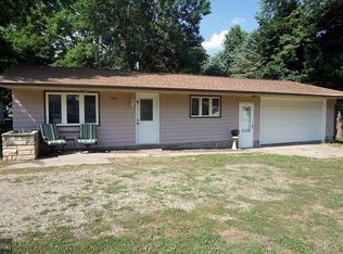 406 W Jack Frost St, Avoca, IA 51521