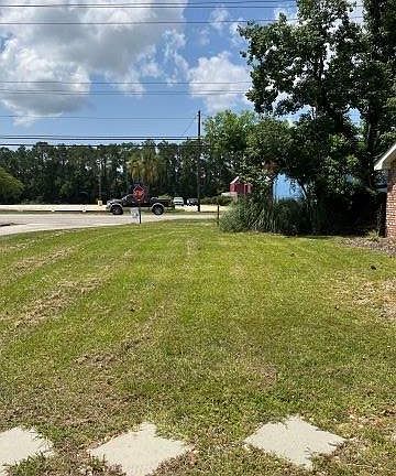 2nd image of 101 Northwood Dr
