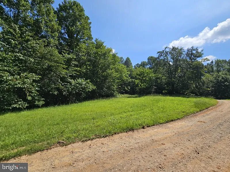 398 Gully Tavern Ln photo 1