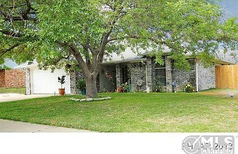 4th image of 305 Brookway Dr