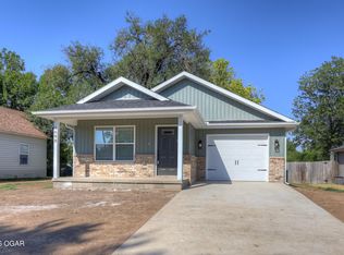 1608 S Minnesota Ave, Joplin, MO 64804
