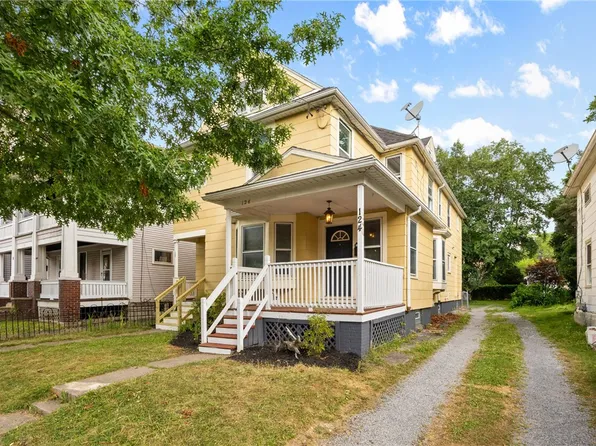 122-124 Gregory St, Rochester, NY 14620
