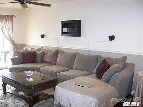 2nd image of 2429 Wilshire Ln