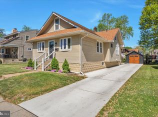 11 E Collingswood Ave, Haddon Township, NJ 08107