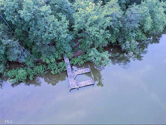 3rd image of 4853 Lawson Cir #2