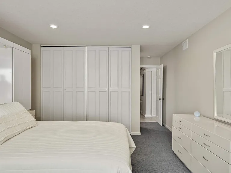 603 Lake St #115 — Photo 39