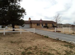 25131 Clark Dr, Apple Valley, CA 92307