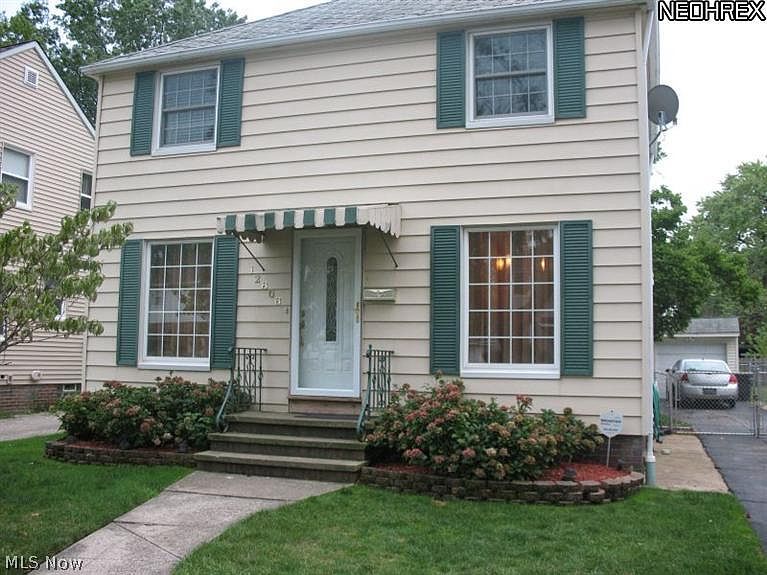 1st image of 12808 Thraves Ave