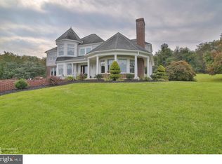 18 Heidelberg Farms Ln, Bernville, PA 19506