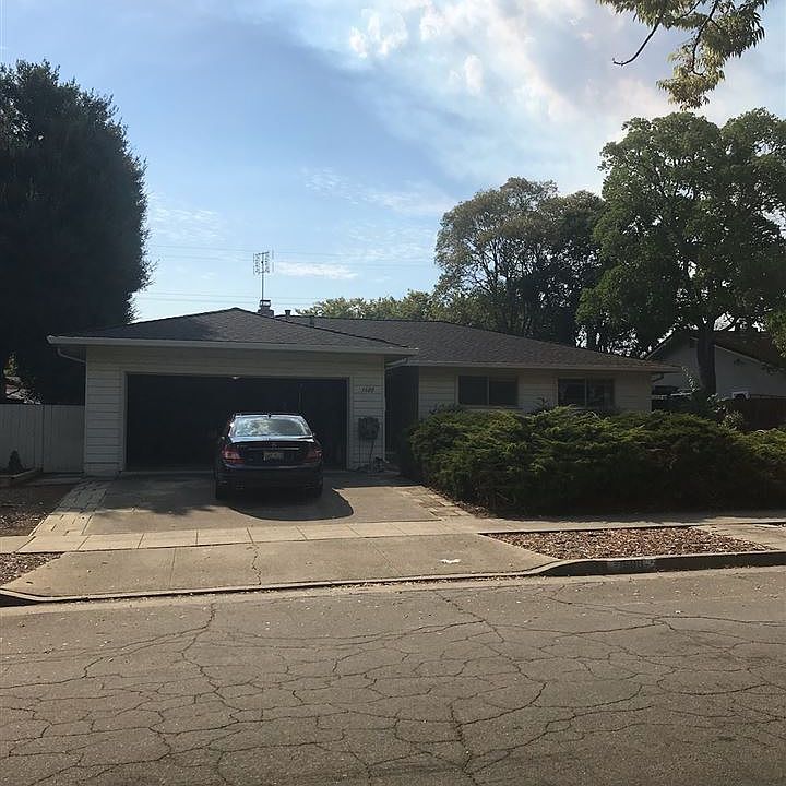 1st image of 1600 English Dr