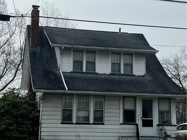 559 Cherry St E, Canal Fulton, OH 44614