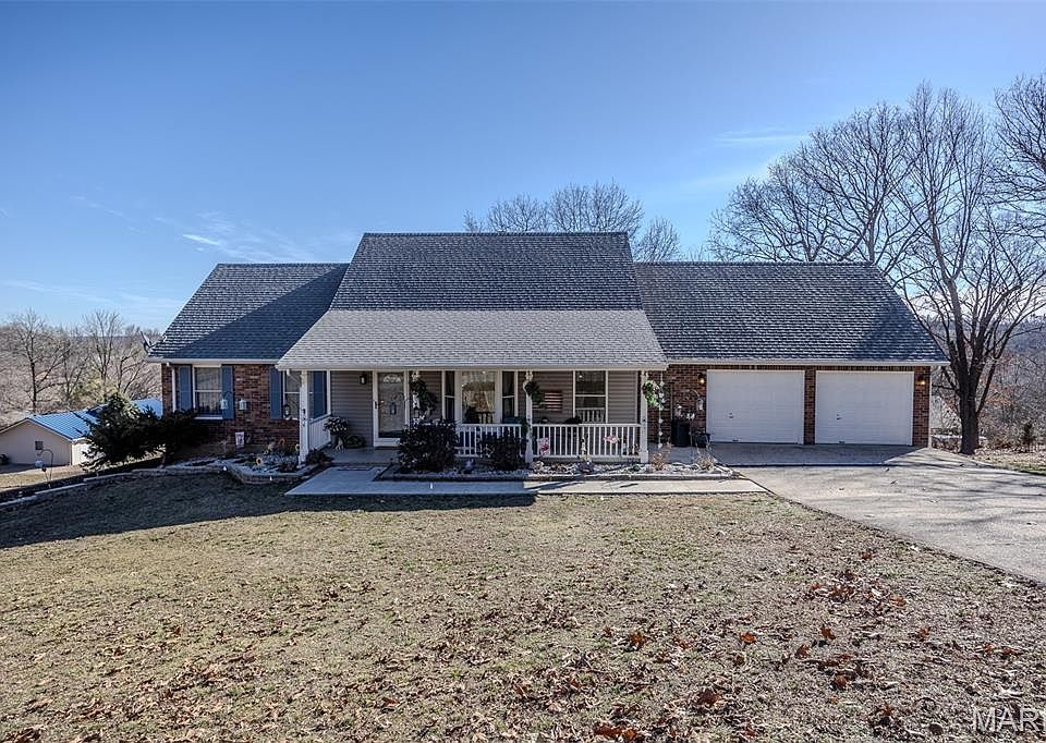 1st image of 206 Lafayette Cir