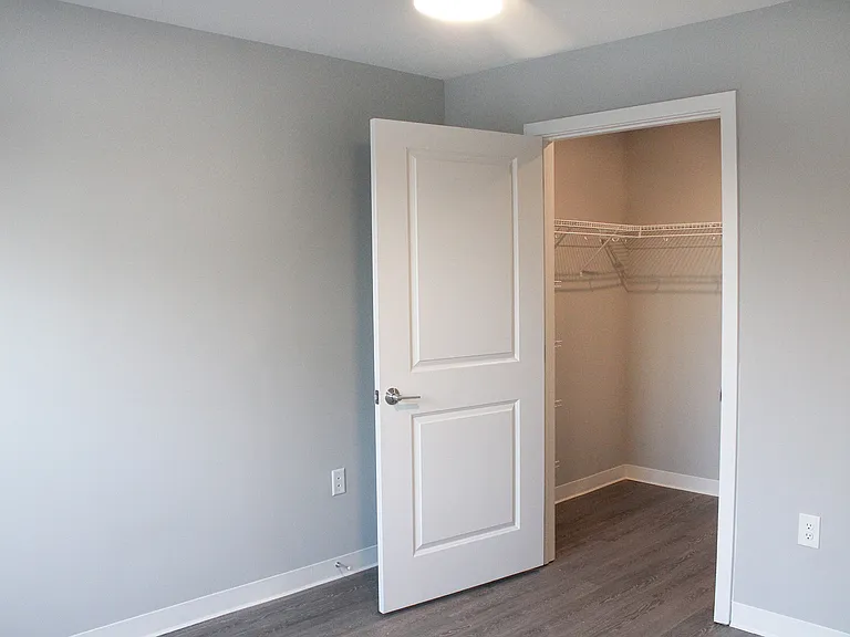 Cold Spring Lane Apartments — Photo 10