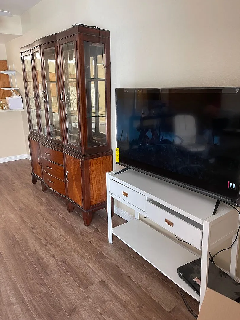 Nice single level home — Photo 3