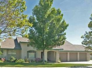 1608 Via Rosa, Paso Robles, CA 93446