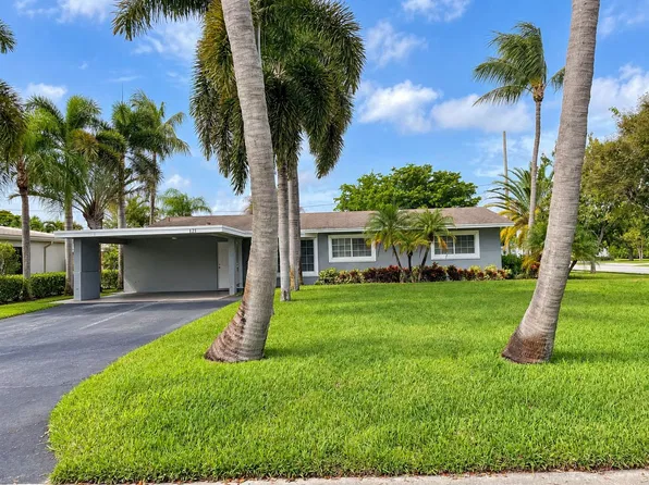 121 Bonnie Briar Ln, Delray Beach, FL 33444