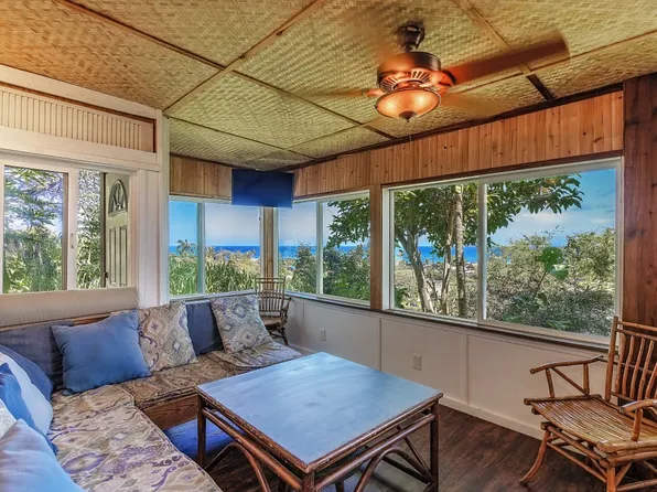 59-178 Kamehameha Hwy #C2, Haleiwa, HI 96712