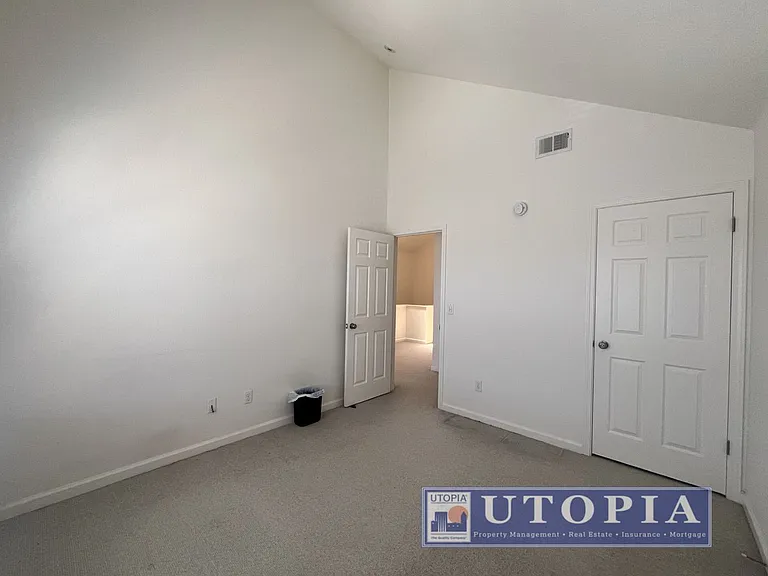 313 Village Cir — Photo 11