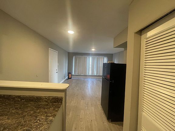 4th image of 1545 Alexandria Dr #4A