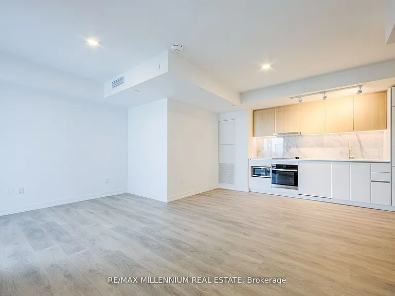 1100 Sheppard Ave W #1133 — Photo 19