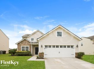 105 Ancestry Ln, Moncks Corner, SC 29461