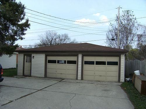 2nd image of 34383440 S 32nd St