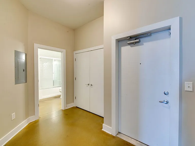 927 Westmere Ave — Photo 22