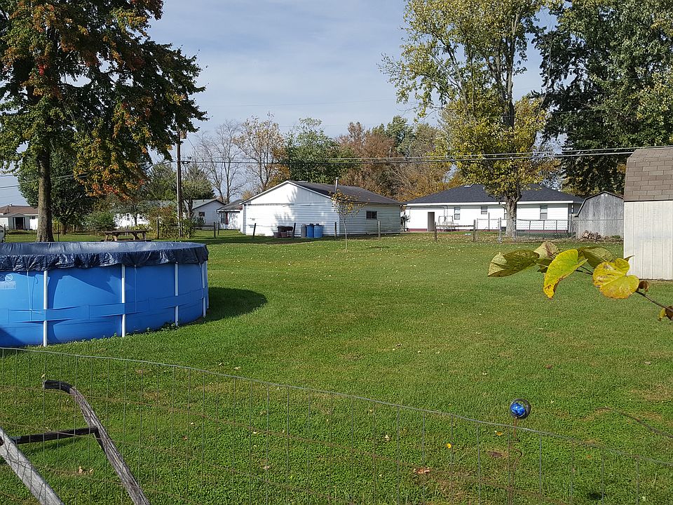 2nd image of 568 Deaver Rd