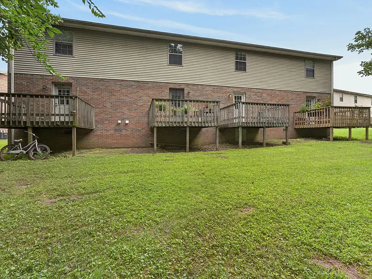 Martha Lane-461/471 (x8) — Photo 31