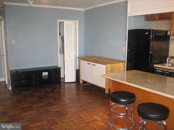 4th image of 2601 Pennsylvania Ave APT 801