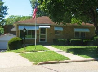 1605 Ridgewood Dr, Jefferson City, MO 65109