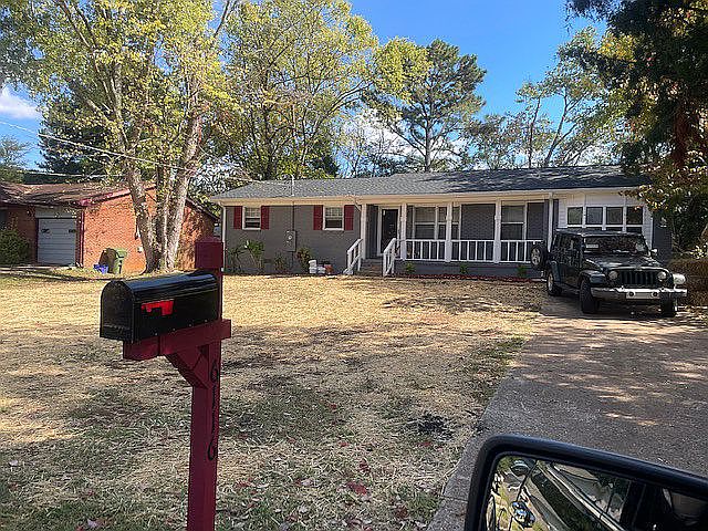 1st image of 6116 Valley Park Dr NW