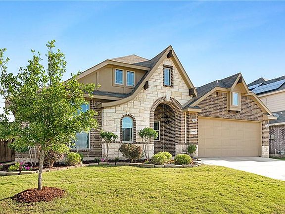 2nd image of 9409 Cypress Lake Dr