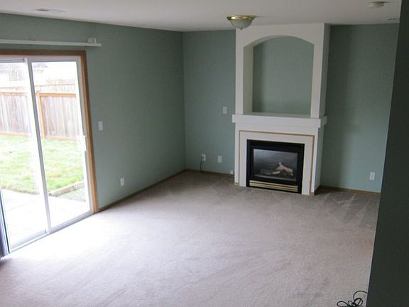Spacious Family Room w/ Cozy Fireplace